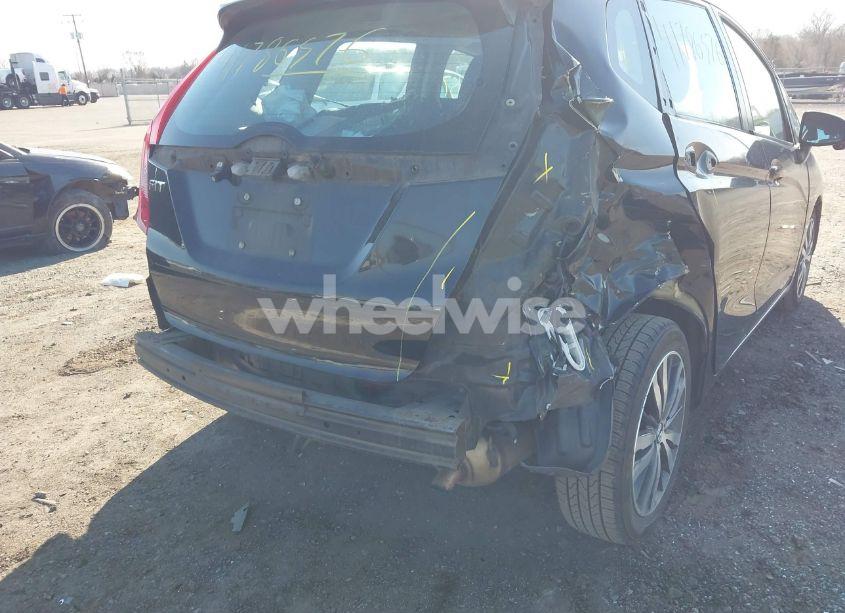 Photo 6 of 2015 Honda Fit EX (VIN 3HGGK5G81FM744828)