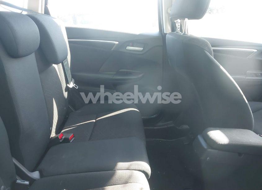 Photo 8 of 2015 Honda Fit EX (VIN 3HGGK5G81FM744828)