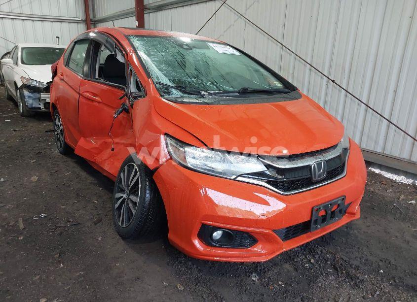 2018 Honda Fit EX (VIN 3HGGK5G82JM703911) main photo