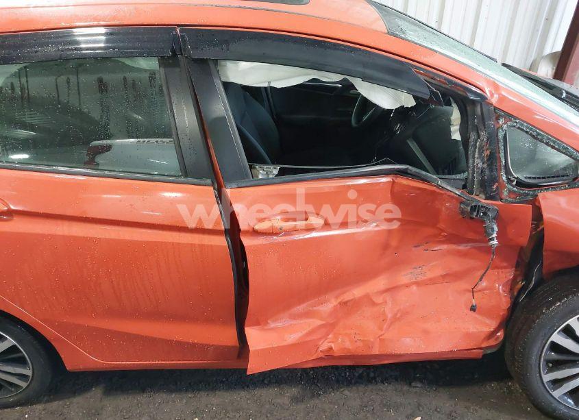 Photo 13 of 2018 Honda Fit EX (VIN 3HGGK5G82JM703911)