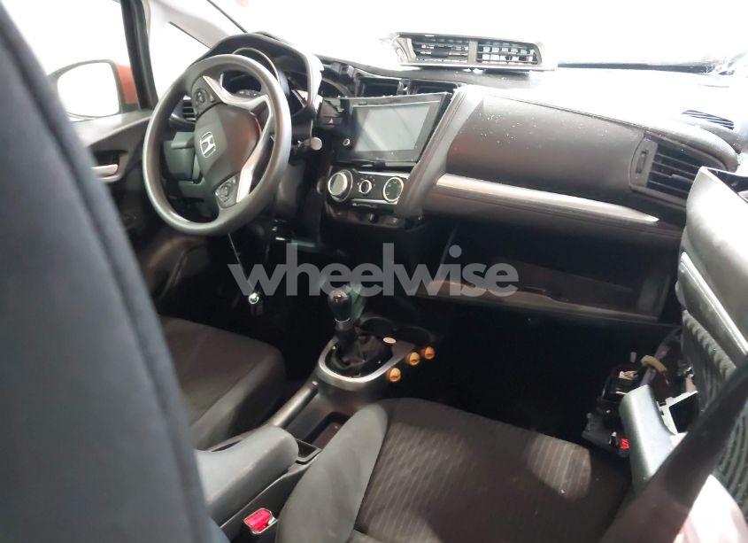 Photo 5 of 2018 Honda Fit EX (VIN 3HGGK5G82JM703911)