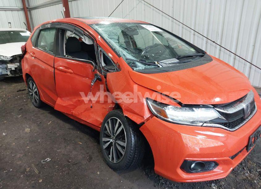 Photo 6 of 2018 Honda Fit EX (VIN 3HGGK5G82JM703911)