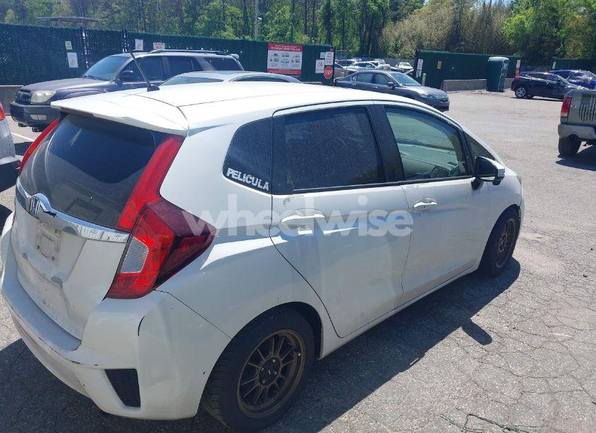 Photo 13 of 2015 Honda Fit EX (VIN 3HGGK5G84FM733886)