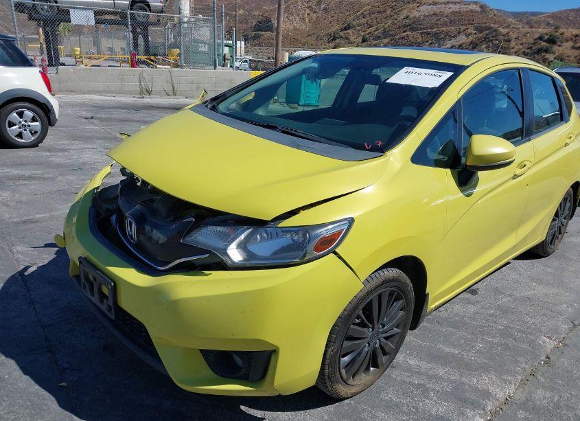 Photo 2 of 2015 Honda Fit EX (VIN 3HGGK5G84FM761946)