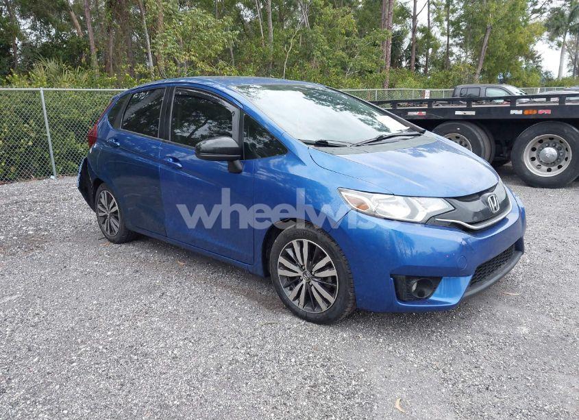 2015 Honda Fit EX (VIN 3HGGK5G86FM762399) main photo