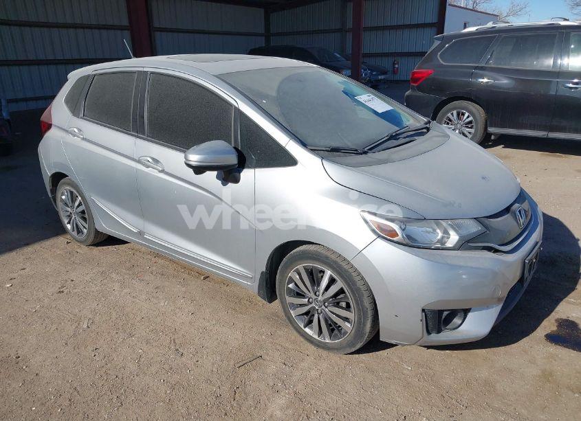 2015 Honda Fit EX (VIN 3HGGK5G87FM721604) main photo