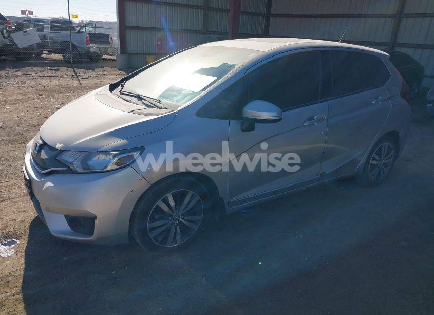 Photo 2 of 2015 Honda Fit EX (VIN 3HGGK5G87FM721604)
