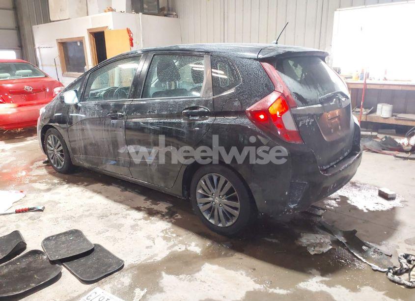 Photo 3 of 2015 Honda Fit EX (VIN 3HGGK5G88FM767359)