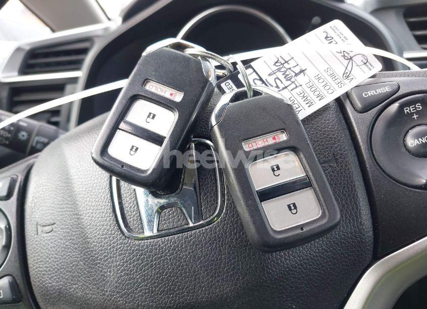 Photo 11 of 2015 Honda Fit EX (VIN 3HGGK5G89FM735214)