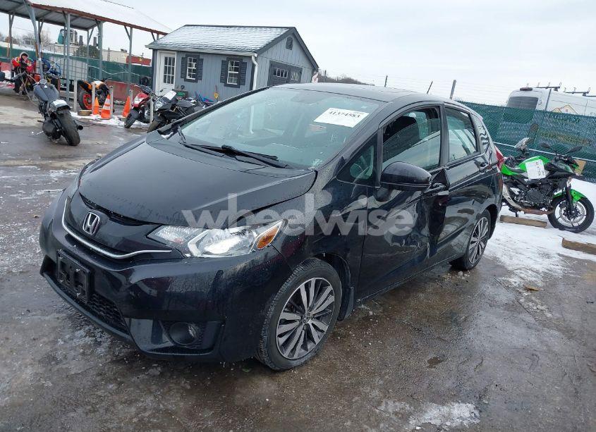 Photo 2 of 2015 Honda Fit EX (VIN 3HGGK5G89FM735214)