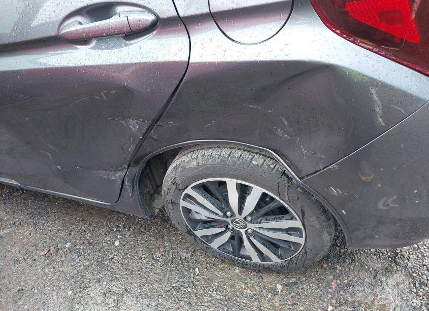 Photo 6 of 2018 Honda Fit EX-L (VIN 3HGGK5H06JM701510)