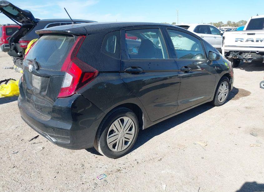 Photo 4 of 2018 Honda Fit LX (VIN 3HGGK5H40JM725370)