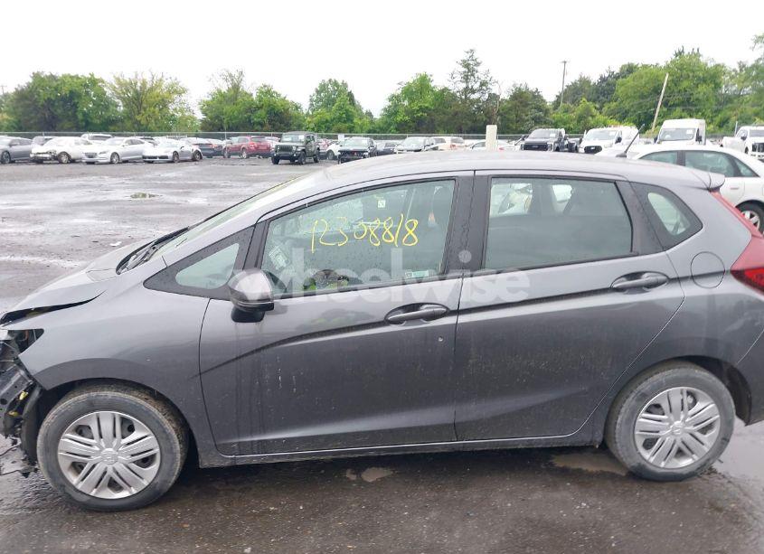 Photo 14 of 2019 Honda Fit LX (VIN 3HGGK5H40KM735754)