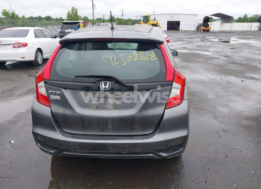 Photo 16 of 2019 Honda Fit LX (VIN 3HGGK5H40KM735754)