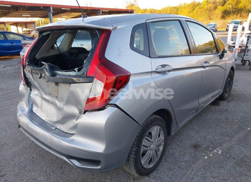 Photo 4 of 2019 Honda Fit LX (VIN 3HGGK5H40KM740792)