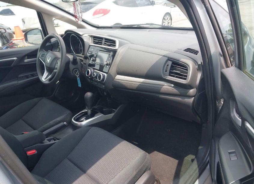 Photo 5 of 2020 Honda Fit LX (VIN 3HGGK5H40LM700357)