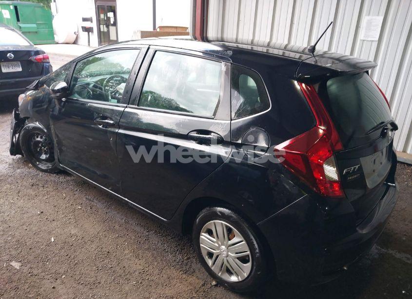 Photo 3 of 2020 Honda Fit LX (VIN 3HGGK5H40LM709849)