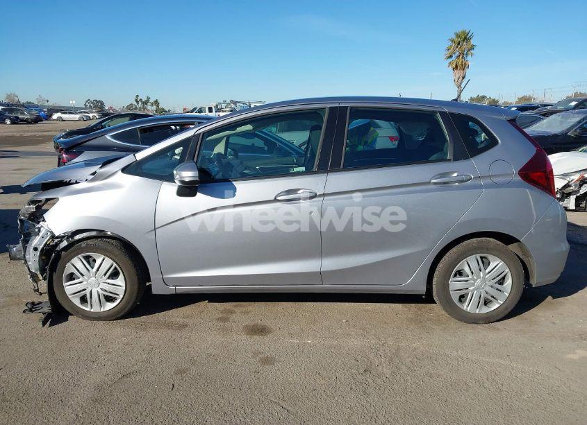 Photo 15 of 2019 Honda Fit LX (VIN 3HGGK5H41KM718882)