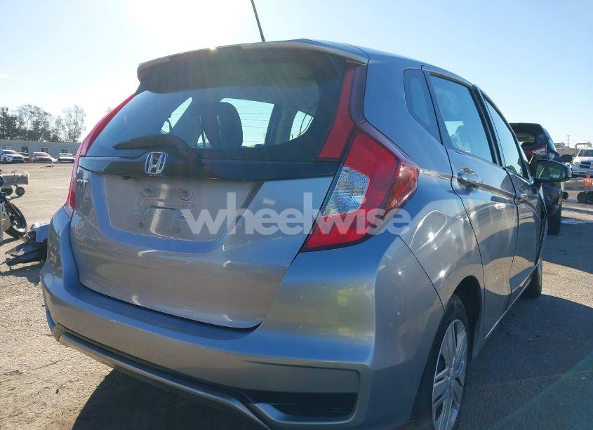 Photo 4 of 2019 Honda Fit LX (VIN 3HGGK5H41KM718882)