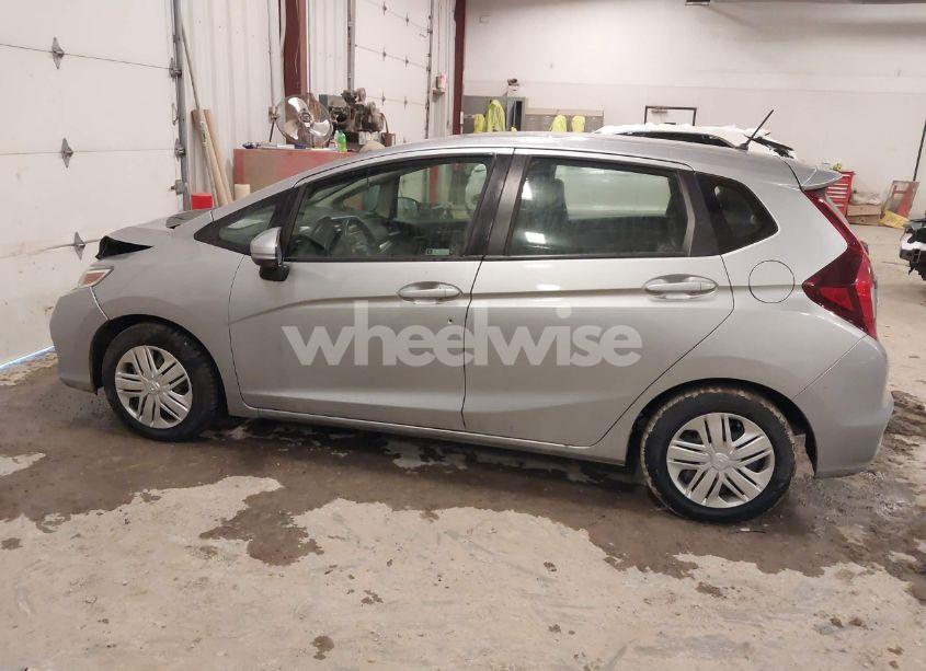 Photo 14 of 2019 Honda Fit LX (VIN 3HGGK5H41KM750800)