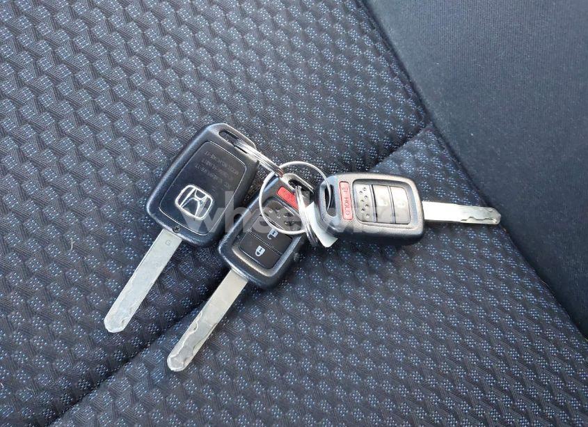 Photo 11 of 2018 Honda Fit LX (VIN 3HGGK5H42JM723829)