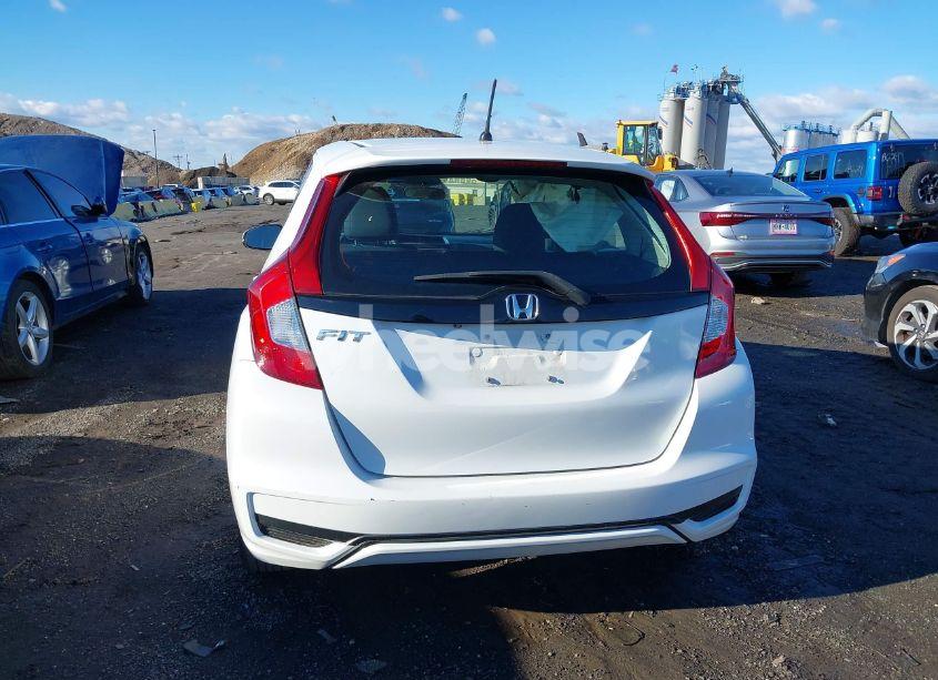 Photo 17 of 2018 Honda Fit LX (VIN 3HGGK5H42JM723829)