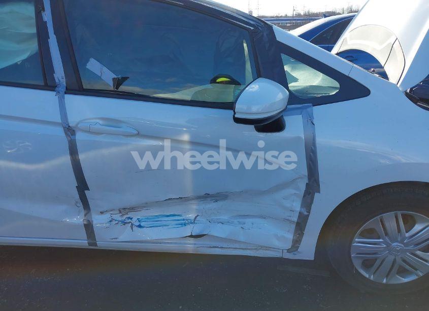 Photo 6 of 2018 Honda Fit LX (VIN 3HGGK5H42JM723829)