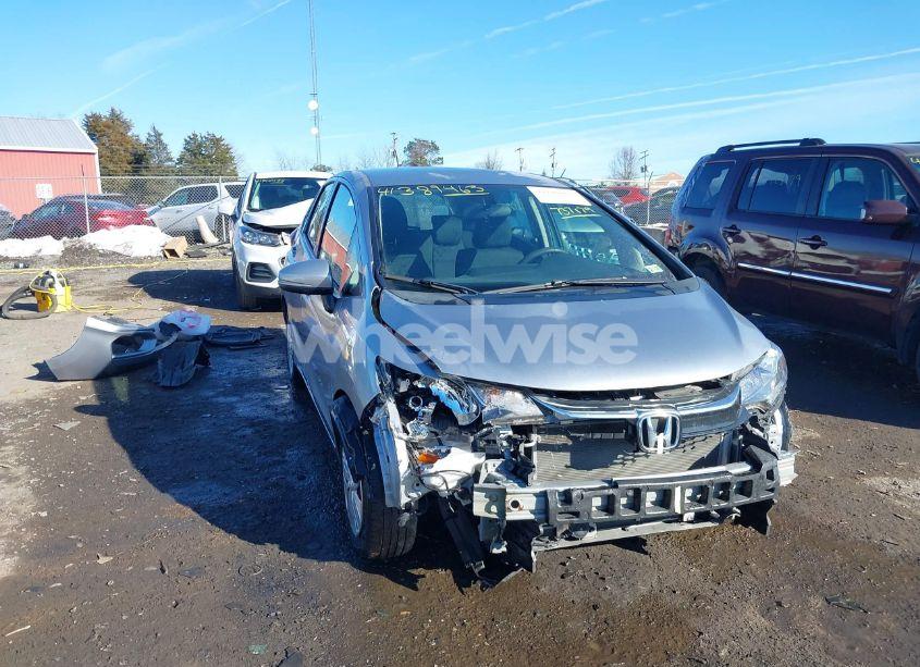 Photo 6 of 2019 Honda Fit LX (VIN 3HGGK5H42KM737179)