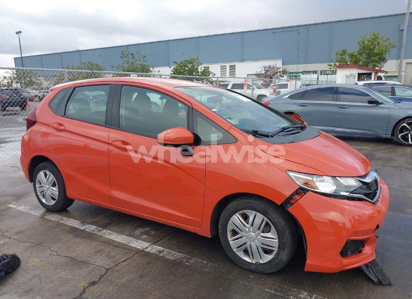 2020 Honda Fit LX (VIN 3HGGK5H42LM711814) main photo