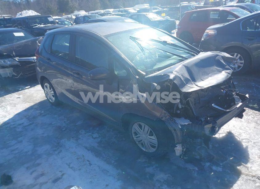 2018 Honda Fit LX (VIN 3HGGK5H43JM727825) main photo