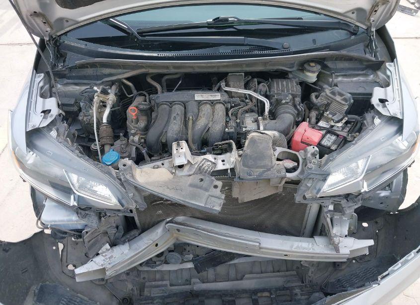 Photo 10 of 2019 Honda Fit LX (VIN 3HGGK5H43KM704823)