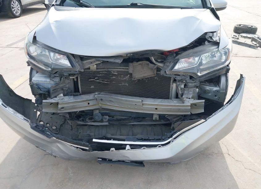 Photo 6 of 2019 Honda Fit LX (VIN 3HGGK5H43KM704823)