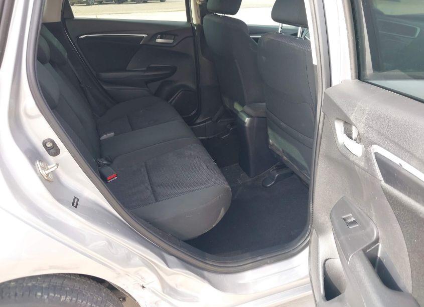 Photo 8 of 2019 Honda Fit LX (VIN 3HGGK5H43KM704823)