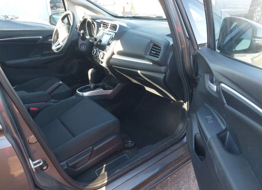 Photo 5 of 2020 Honda Fit LX (VIN 3HGGK5H43LM702653)