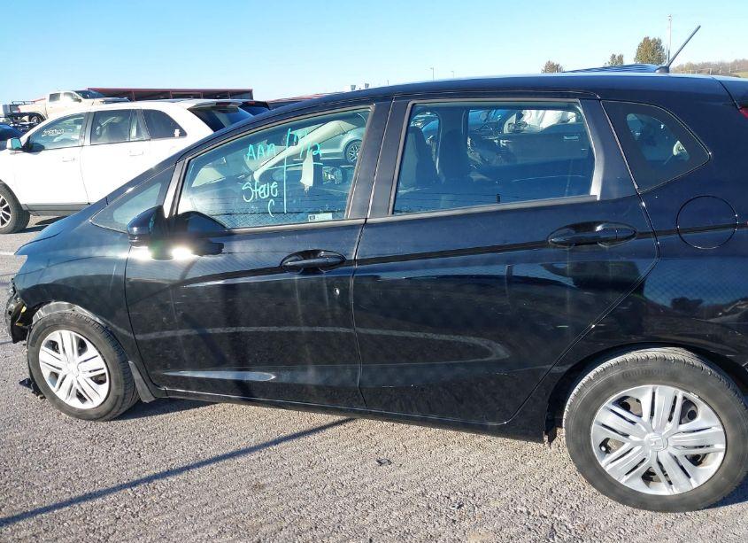 Photo 15 of 2019 Honda Fit LX (VIN 3HGGK5H44KM732792)