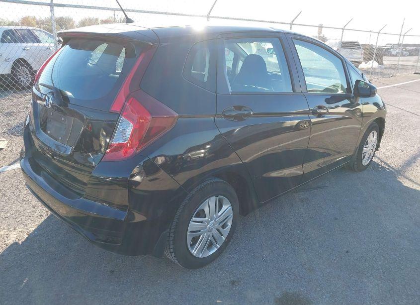 Photo 4 of 2019 Honda Fit LX (VIN 3HGGK5H44KM732792)