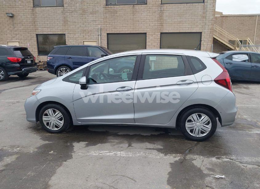 Photo 14 of 2019 Honda Fit LX (VIN 3HGGK5H44KM735756)