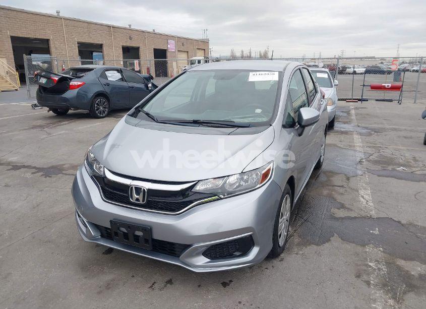 Photo 6 of 2019 Honda Fit LX (VIN 3HGGK5H44KM735756)