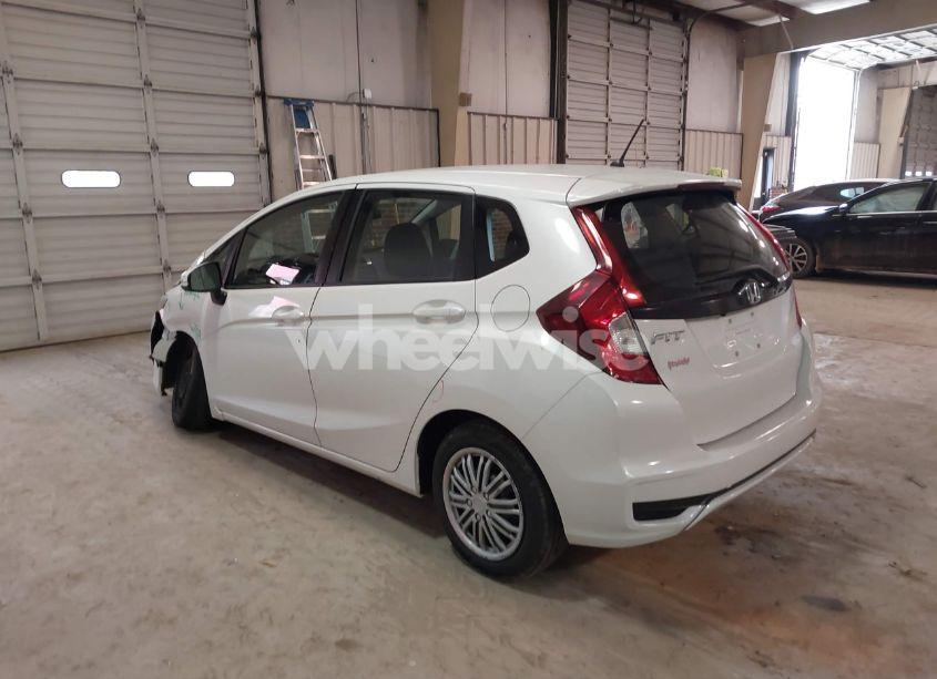 Photo 3 of 2019 Honda Fit LX (VIN 3HGGK5H44KM738219)