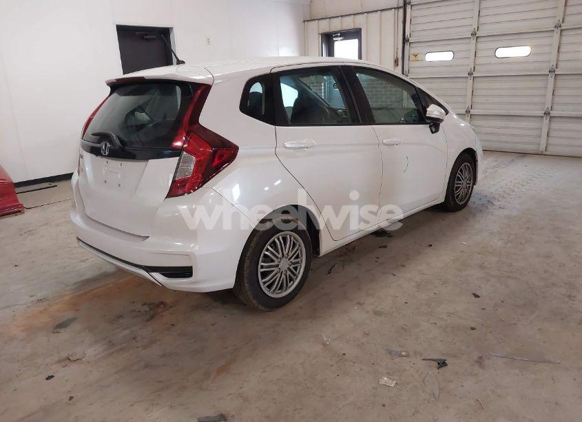 Photo 4 of 2019 Honda Fit LX (VIN 3HGGK5H44KM738219)