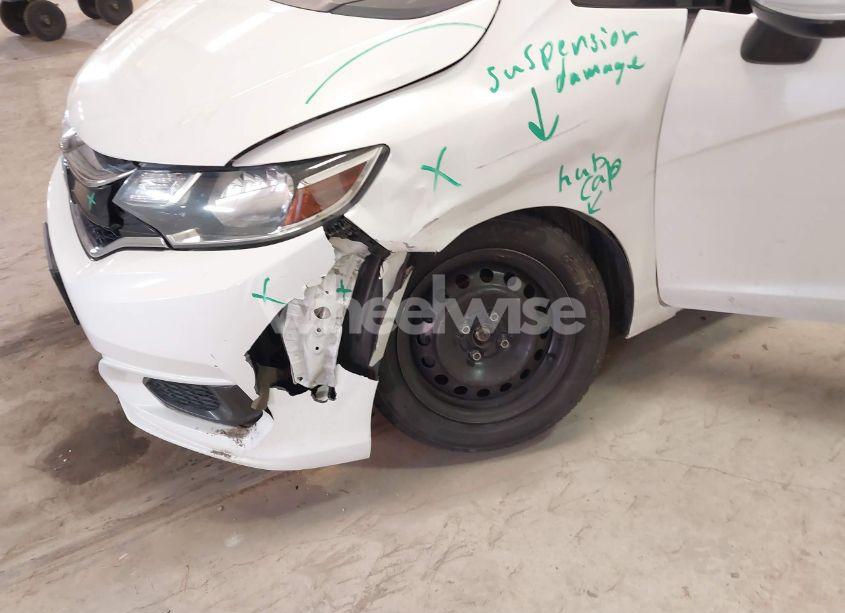 Photo 6 of 2019 Honda Fit LX (VIN 3HGGK5H44KM738219)