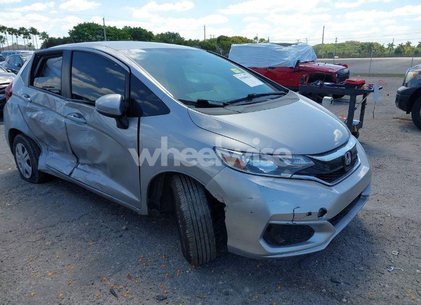 2020 Honda Fit LX (VIN 3HGGK5H44LM729036) main photo