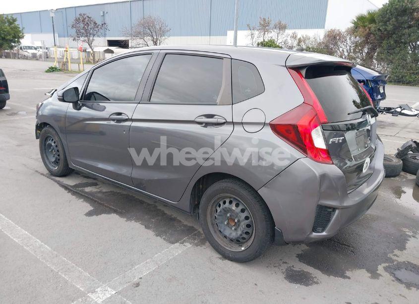 Photo 3 of 2018 Honda Fit LX (VIN 3HGGK5H45JM708922)