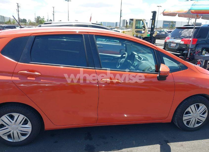 Photo 13 of 2018 Honda Fit LX (VIN 3HGGK5H45JM733884)