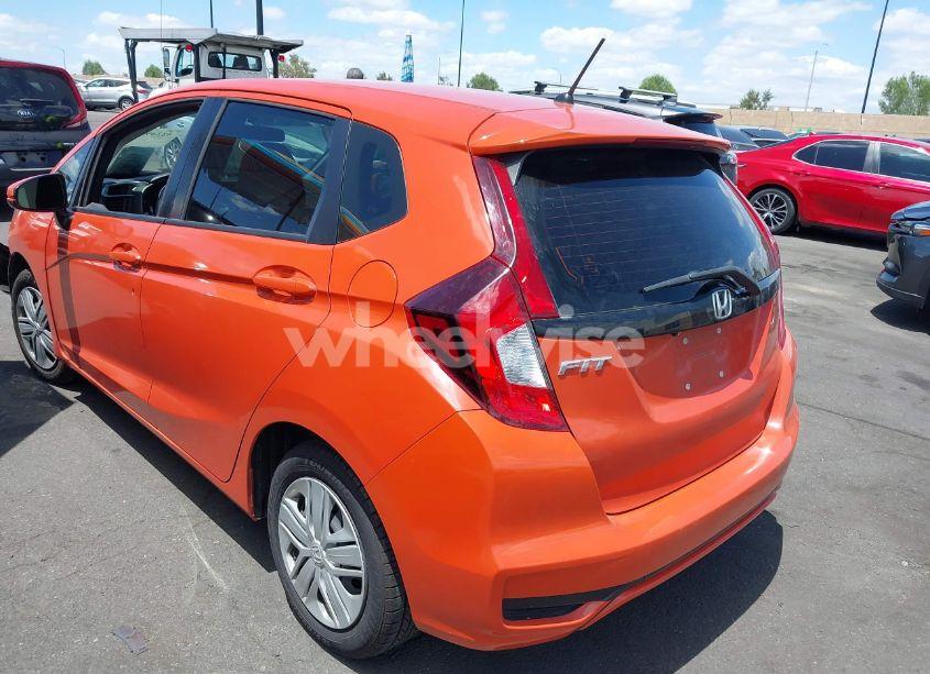 Photo 3 of 2018 Honda Fit LX (VIN 3HGGK5H45JM733884)