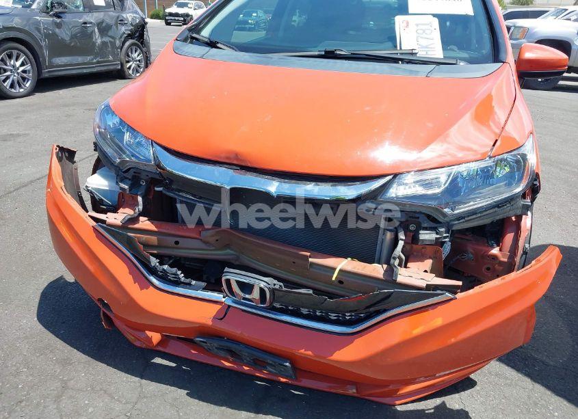 Photo 6 of 2018 Honda Fit LX (VIN 3HGGK5H45JM733884)
