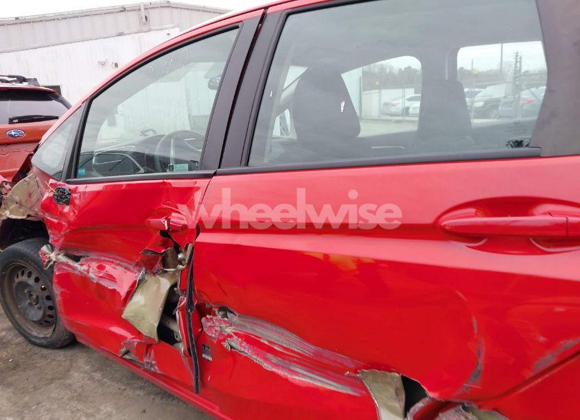 Photo 14 of 2019 Honda Fit LX (VIN 3HGGK5H45KM706413)