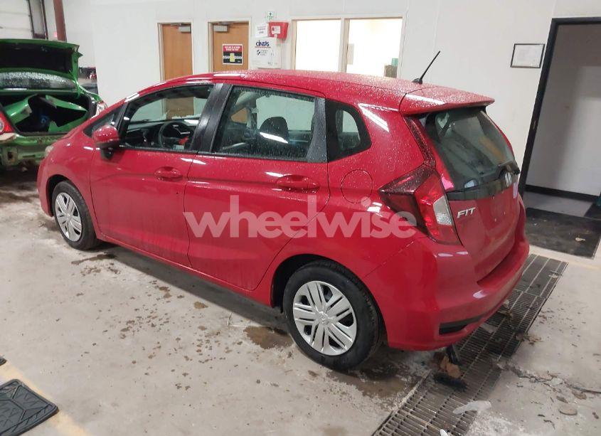 Photo 3 of 2019 Honda Fit LX (VIN 3HGGK5H45KM714589)