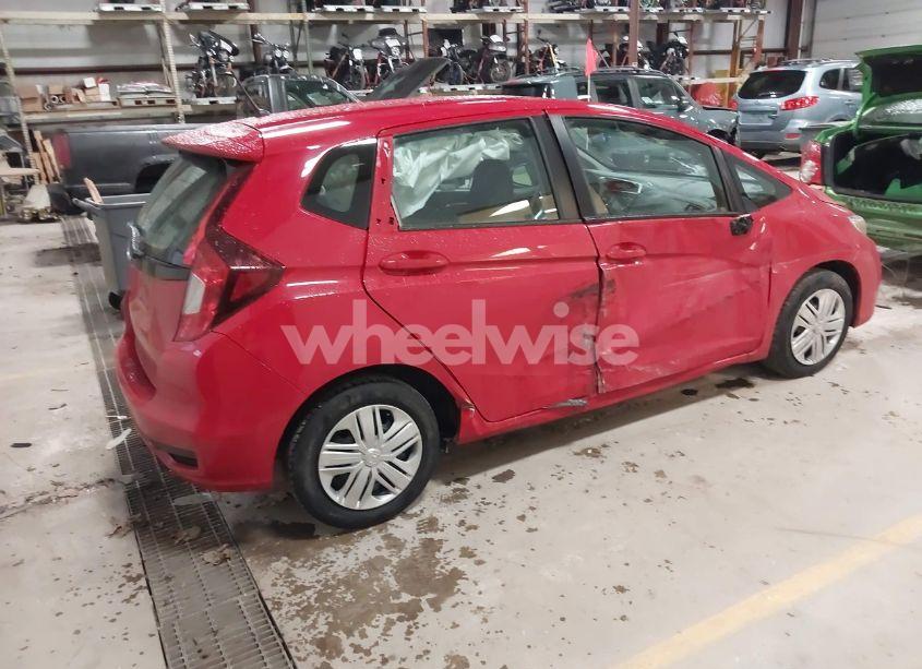 Photo 4 of 2019 Honda Fit LX (VIN 3HGGK5H45KM714589)