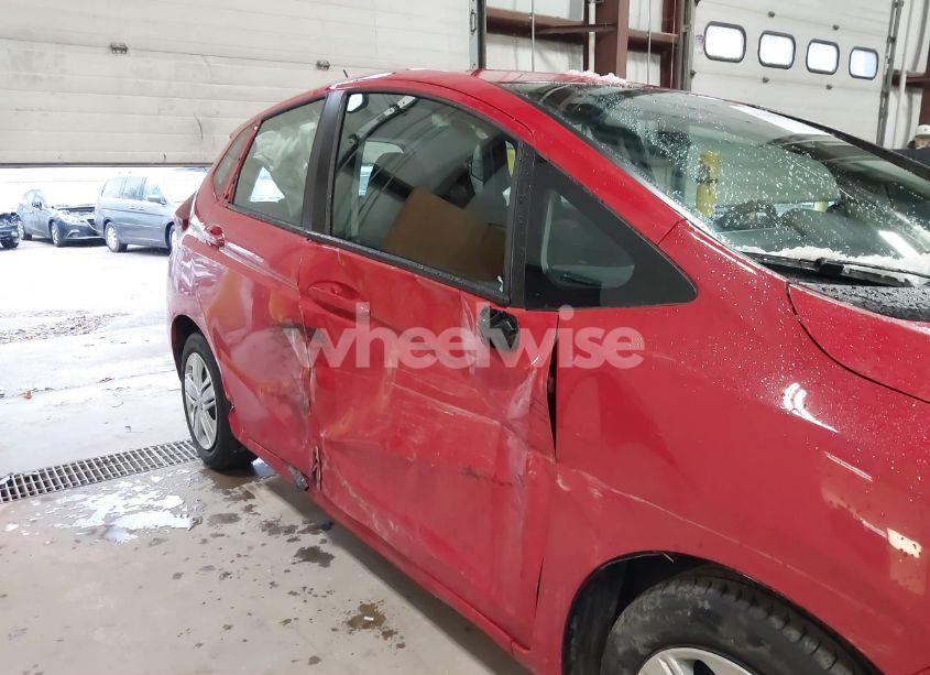 Photo 6 of 2019 Honda Fit LX (VIN 3HGGK5H45KM714589)